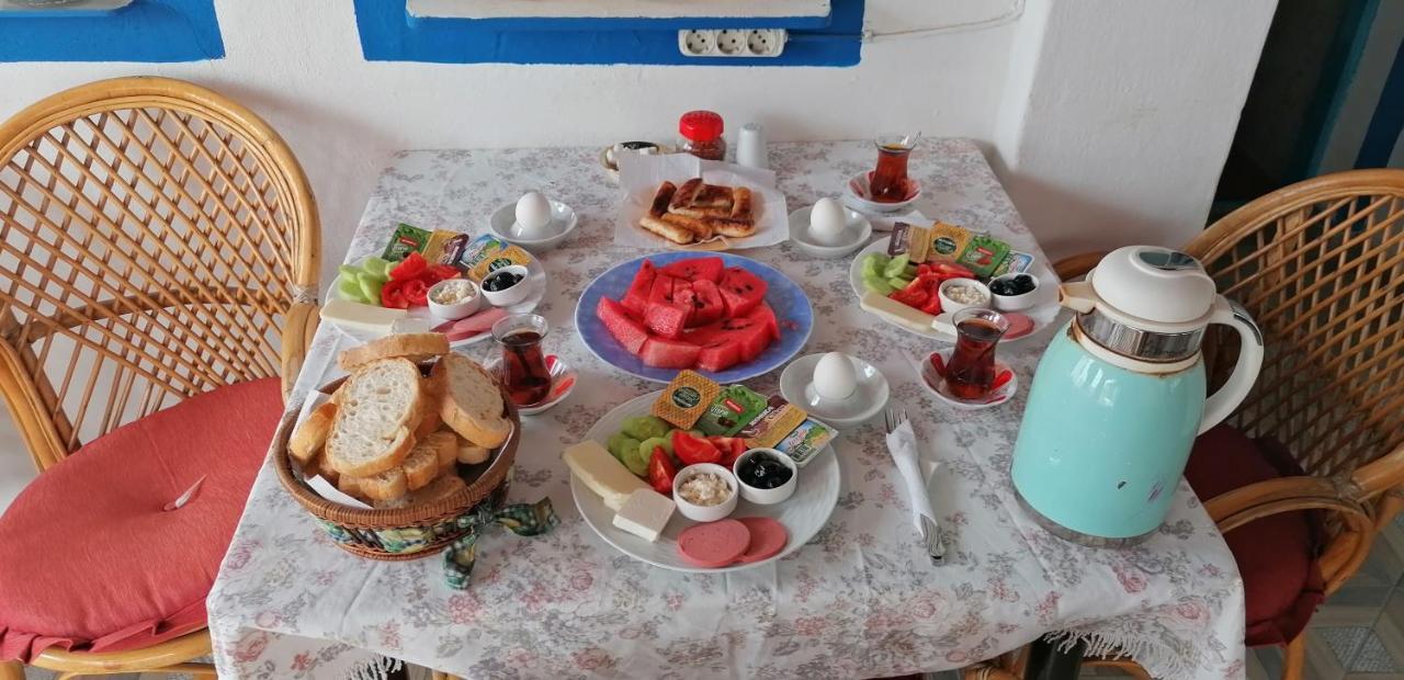 Goekmavi Pansiyon Bodrum Ngoại thất bức ảnh